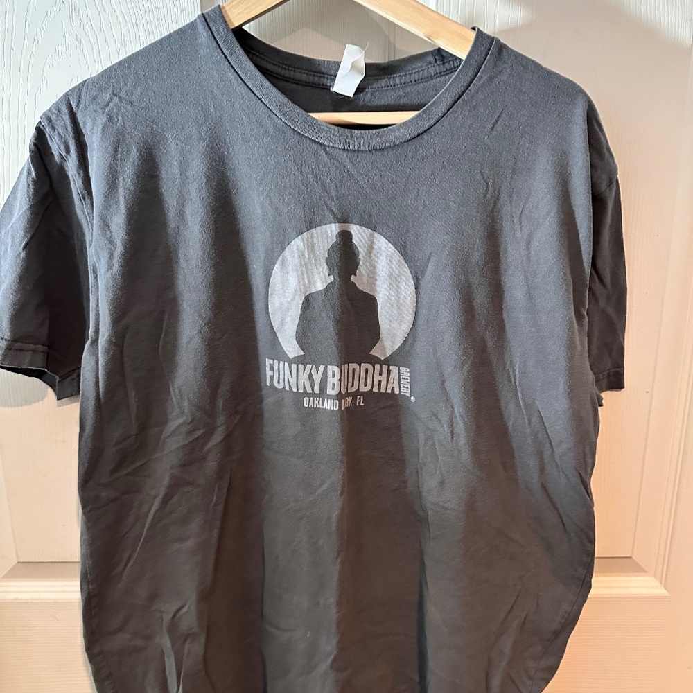Funky Buddha Brewery | T-Shirt | Gray